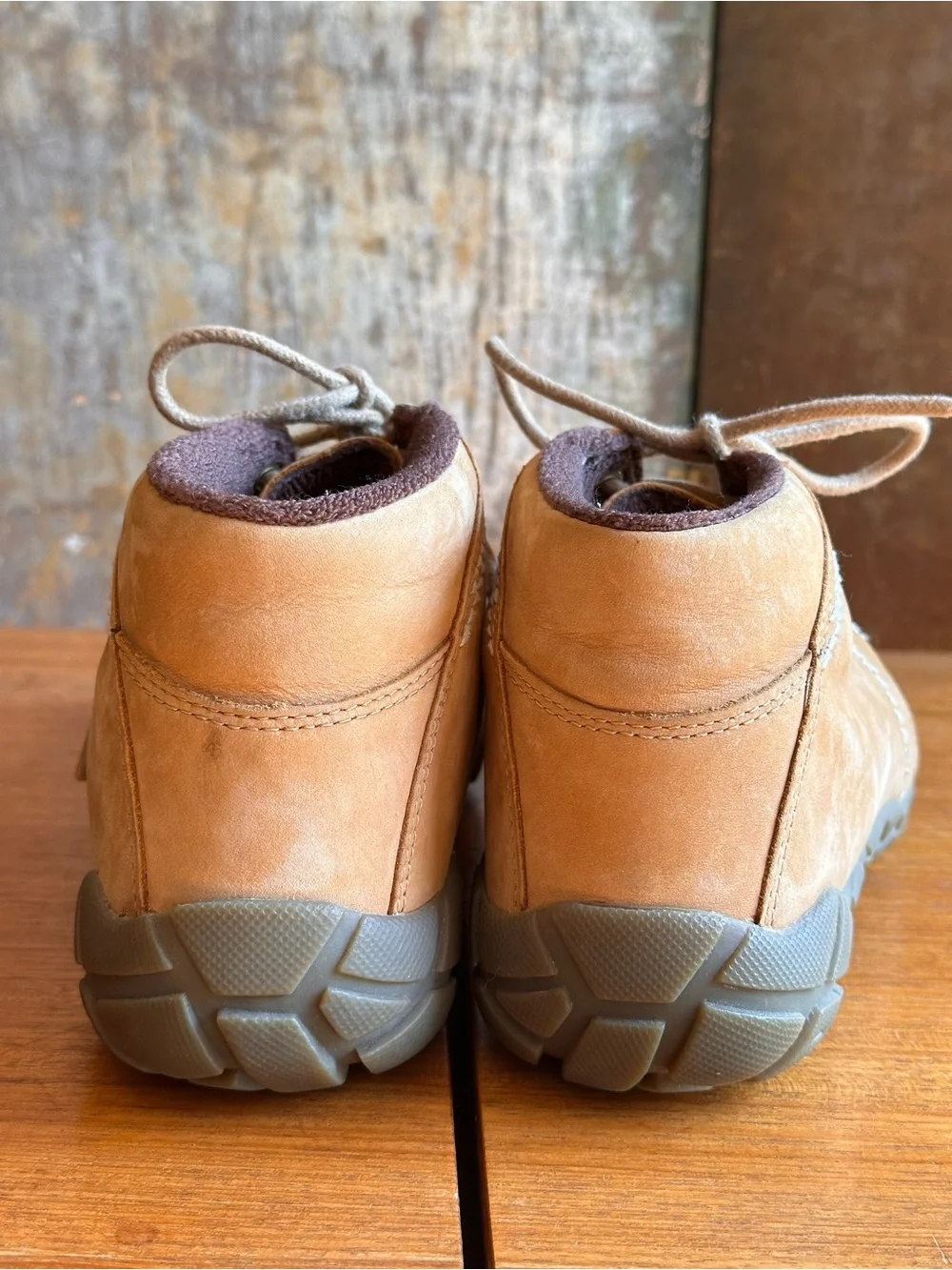 Teva Men's 6561 Tan Lace-Up Suede Chukka Moccasin Boots Size 10